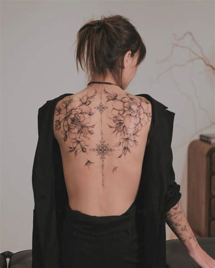 Unveiling The Allure Of Small Back Tattoos For Women: Discoveries And Insights